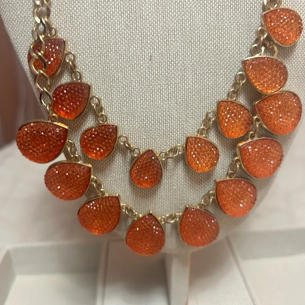 Elegant Orange Teardrop Necklace